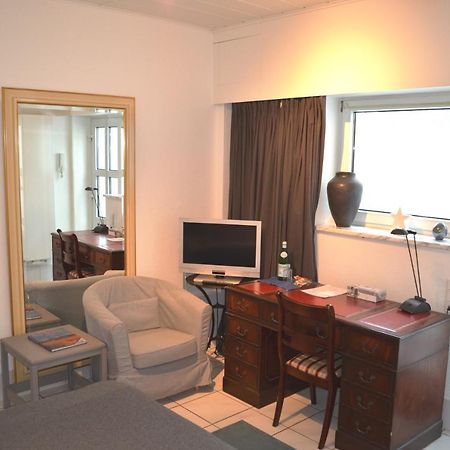 Av No.1 Apartment Dusseldorf Ngoại thất bức ảnh