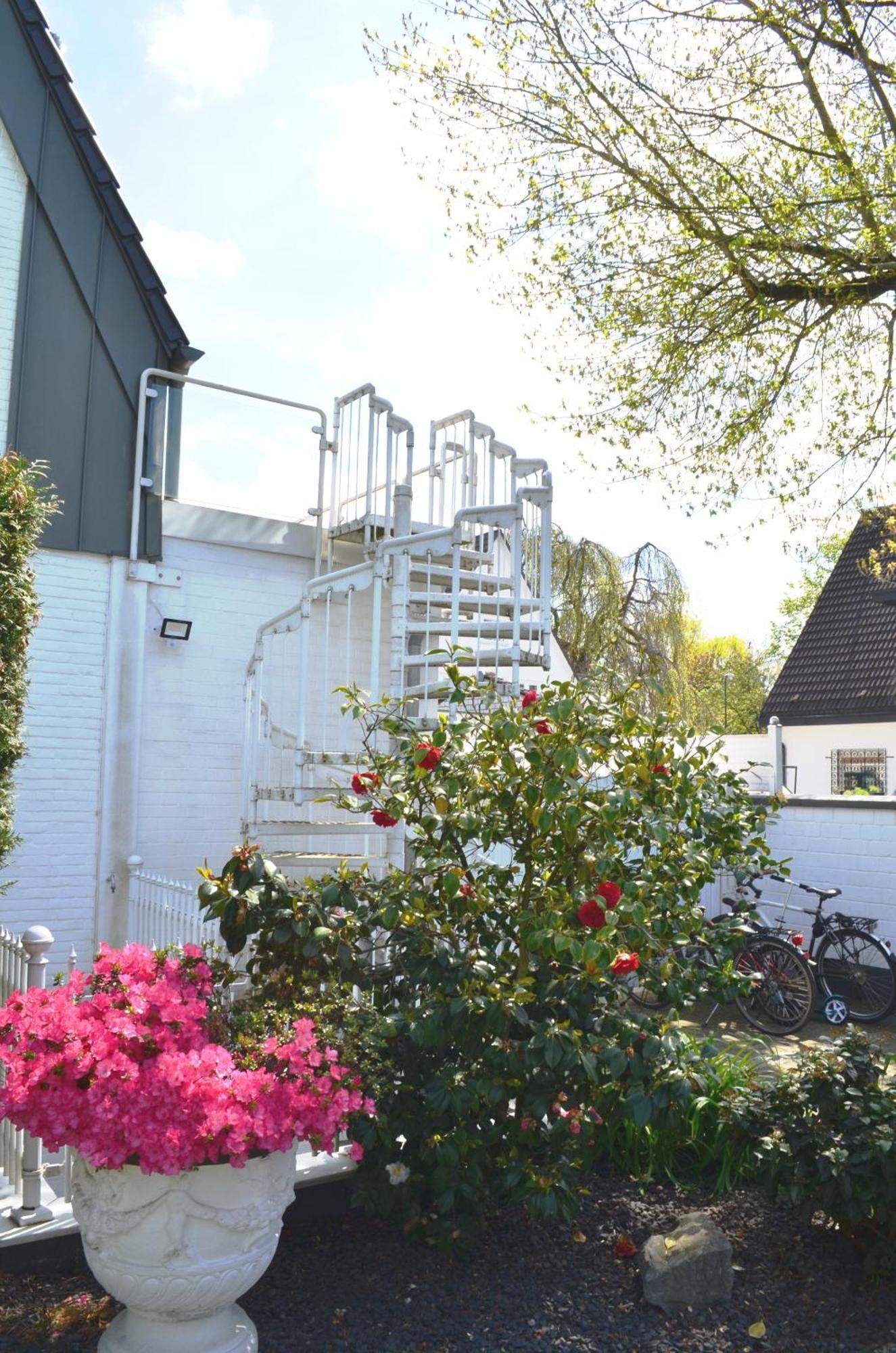 Av No.1 Apartment Dusseldorf Ngoại thất bức ảnh